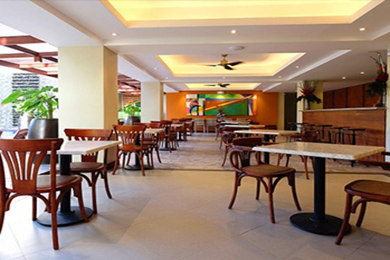 Altabriza Boracay 4*